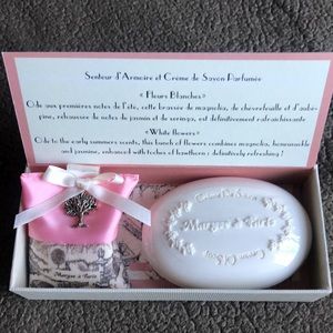 Maryse a Paris sachet and bar soap from Paris